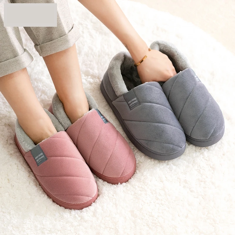 Men Shoes Size 46 - شباشب رجالية جديدة للشتاء بلون موحد،