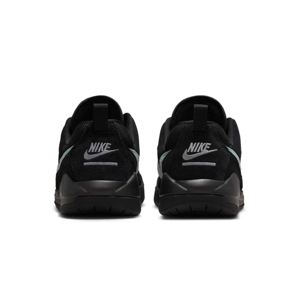 حذاء Nike Air Jordan CMFT Era  - مراجعة Men'S Shoes Nike Black وسعره