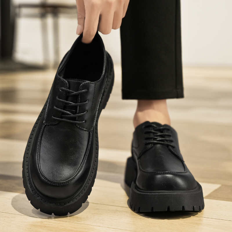 أحذية رياضية رجالية أنيقة بمقد - مراجعة Men Shoes Expensive وسعره